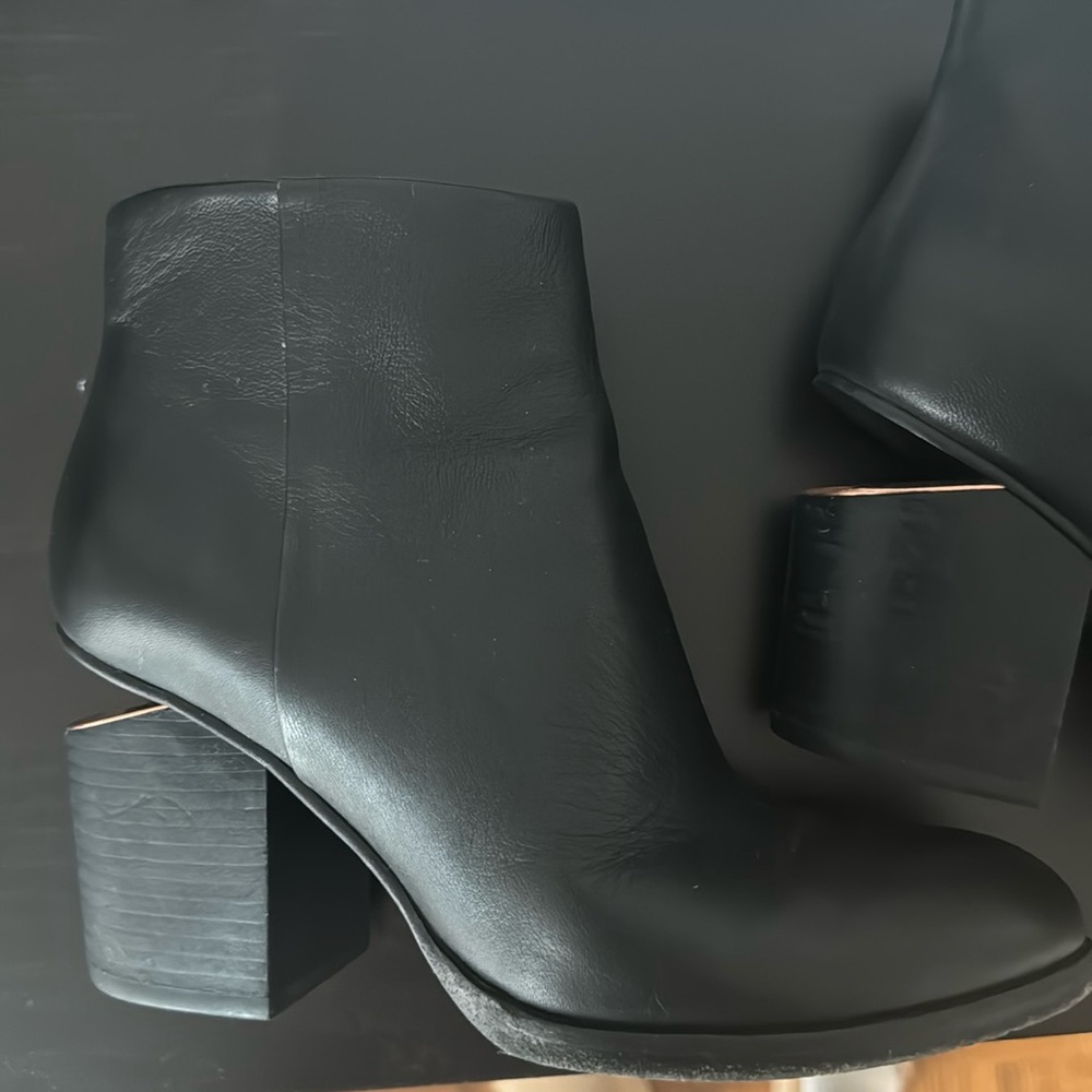Black Leather Women's Ankle Boots - Classic Block Heel